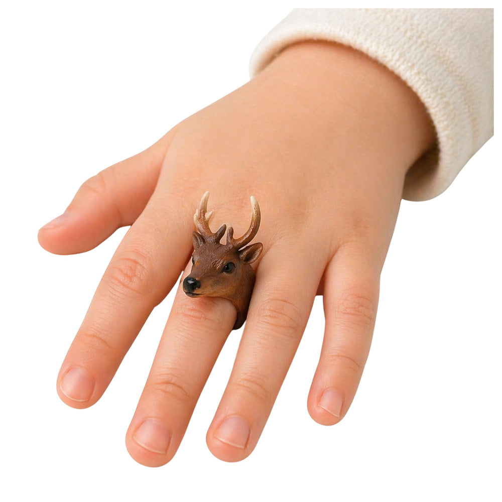 Hand-rearing ring animals deer (3)