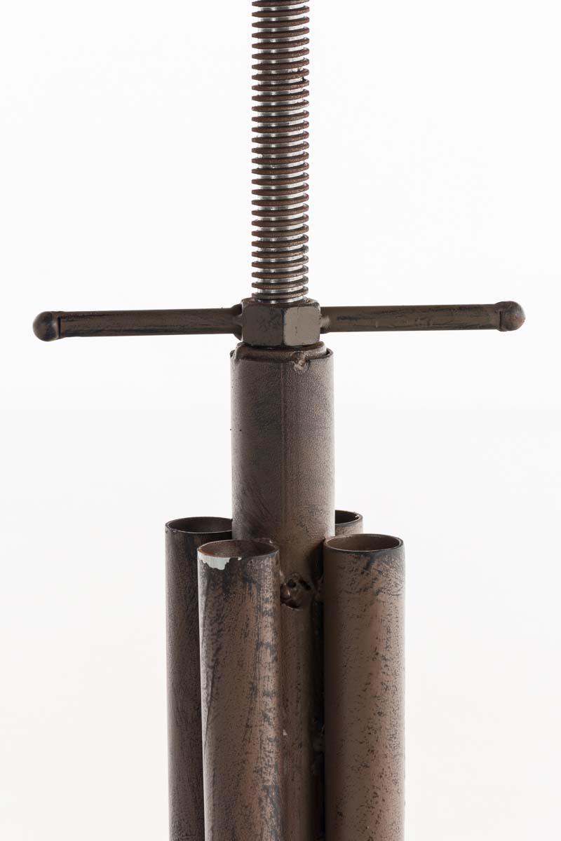 Tisch Pipe