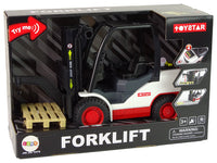 Forklift moving pallet (7)