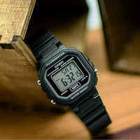 Casio Kinderuhr – LA-20WH-1AEF