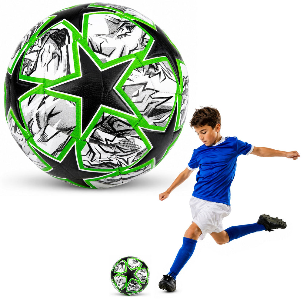 Training soccer ball for grass pitches, Green Stars, 22 cm, size 5