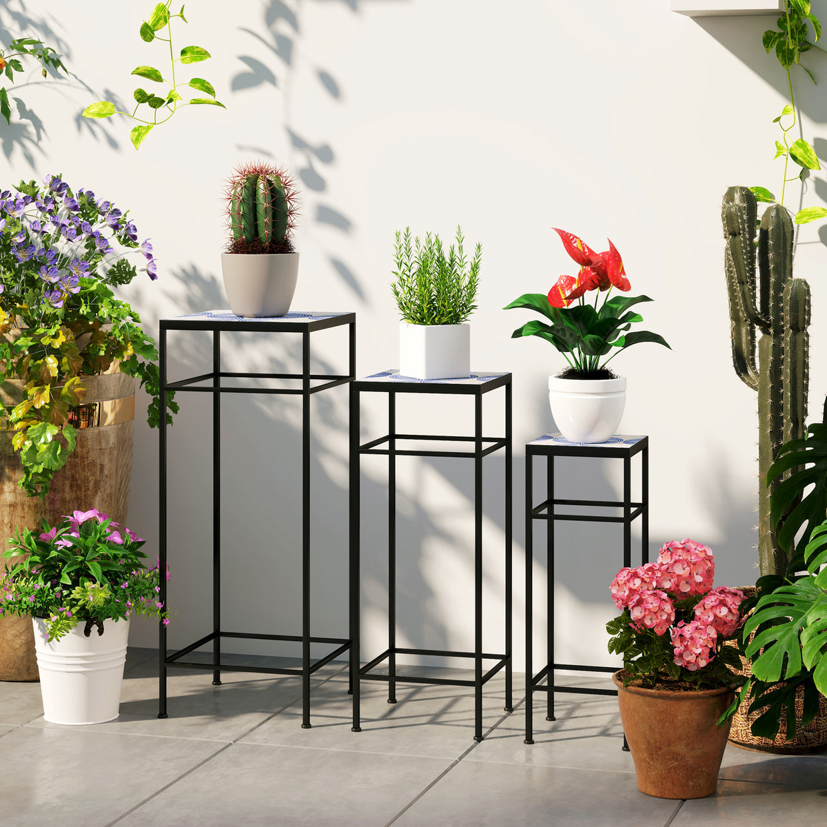 Outsunny 3er-Set Pflanzenständer, 3 verschieden große Gestelle zum Präsentieren von Blumen und anderen – Produktabbildung 2