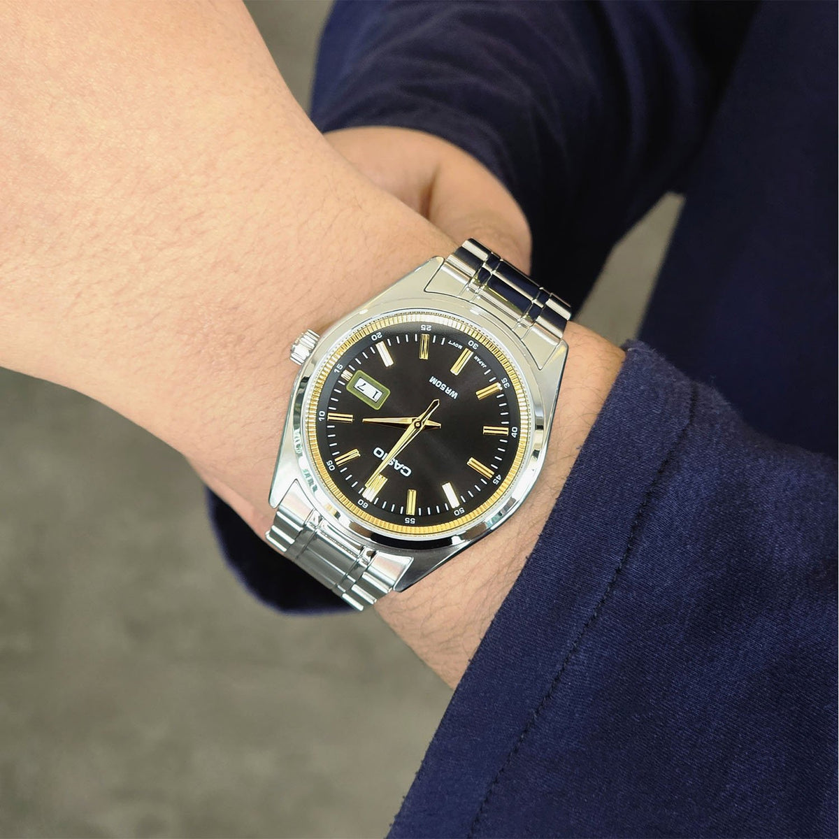 Casio Herrenuhr – MTP-B180D-1A2