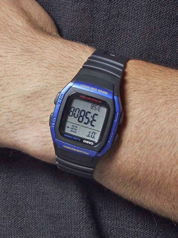 Casio Herrenuhr – W-96H-2A
