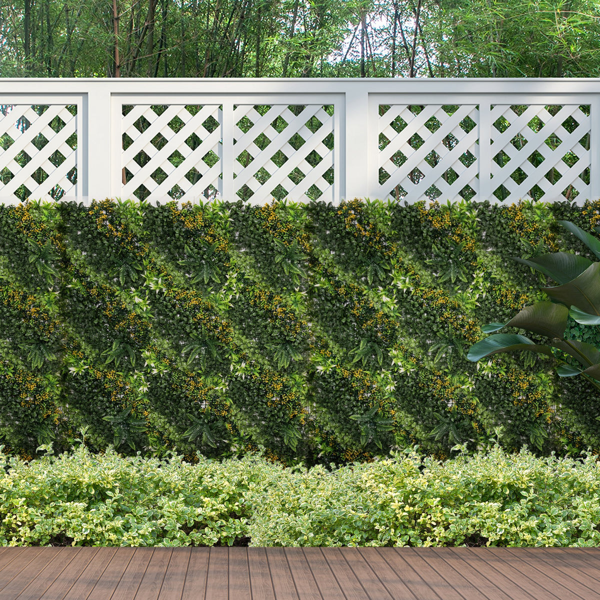 Outsunny künstliche Pflanzenwand als grüner Sichtschutz für Garten und Terrasse.