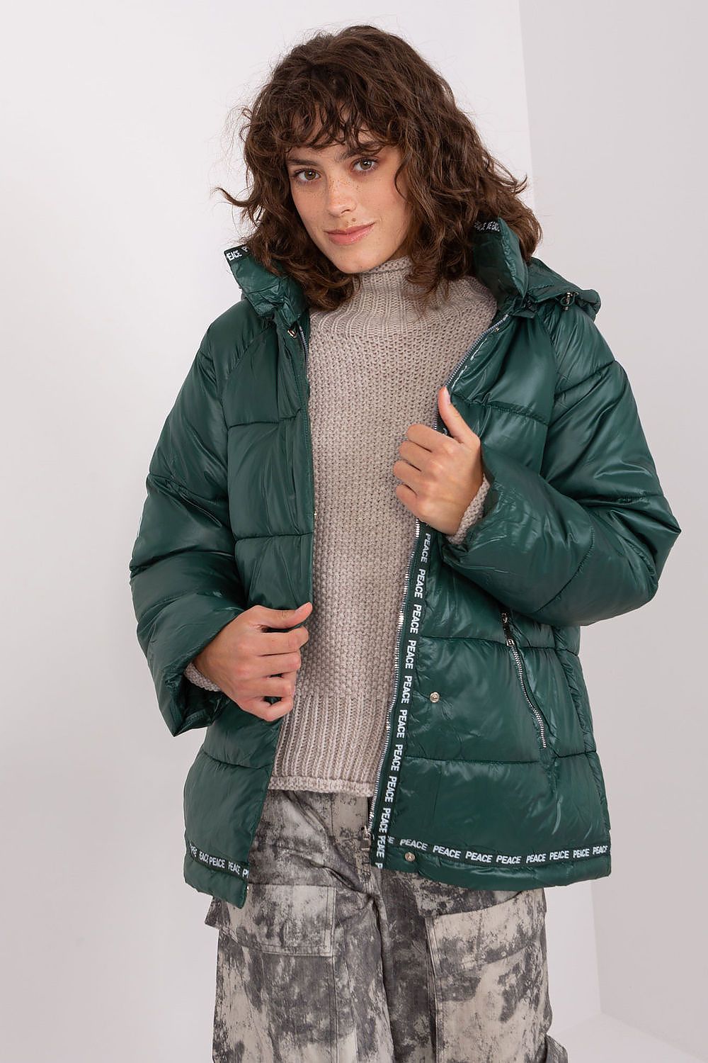  Jacke model 190271 Trendy. ING 