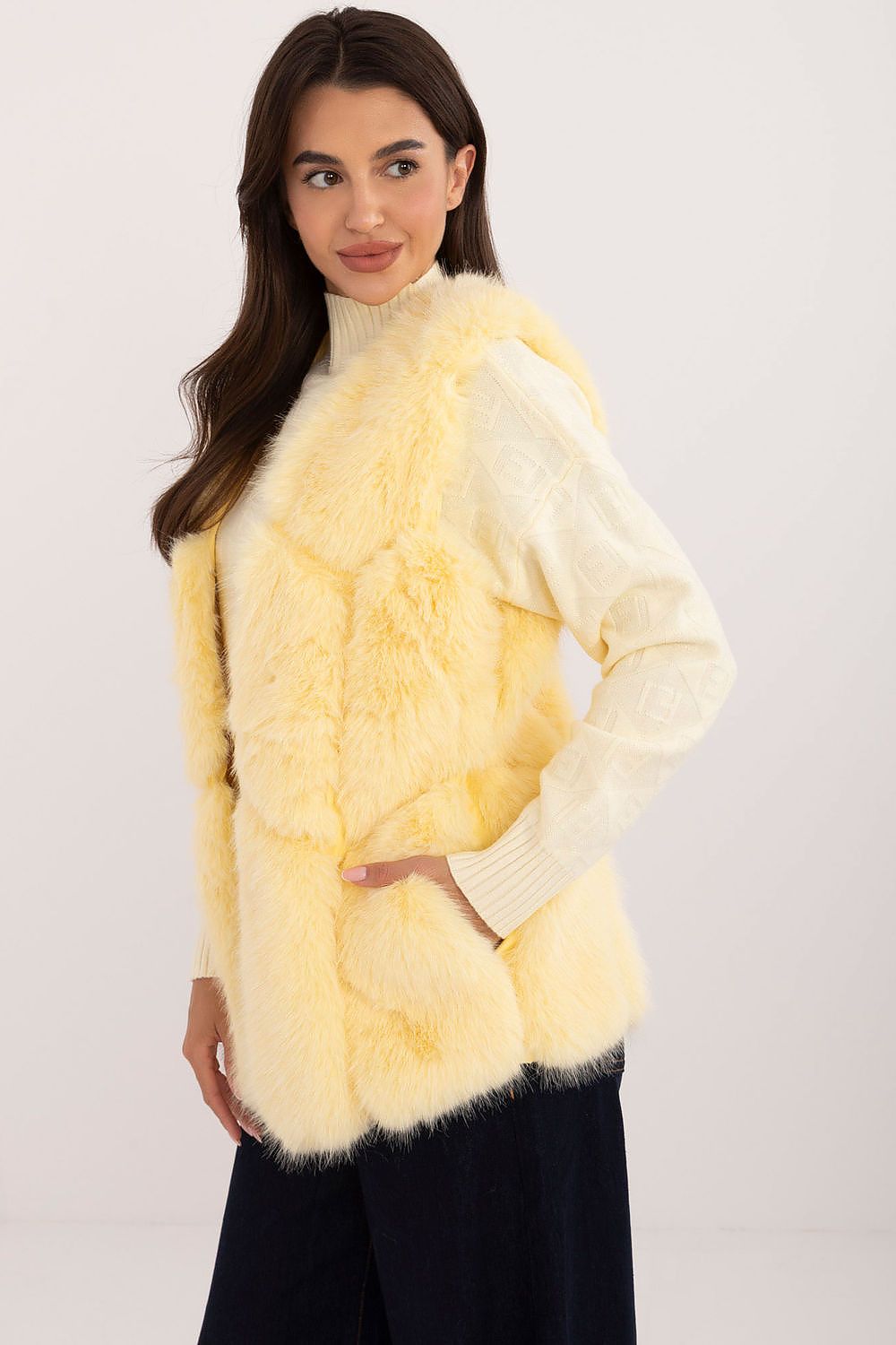  Weste model 200536 Wool Fashion Italia 