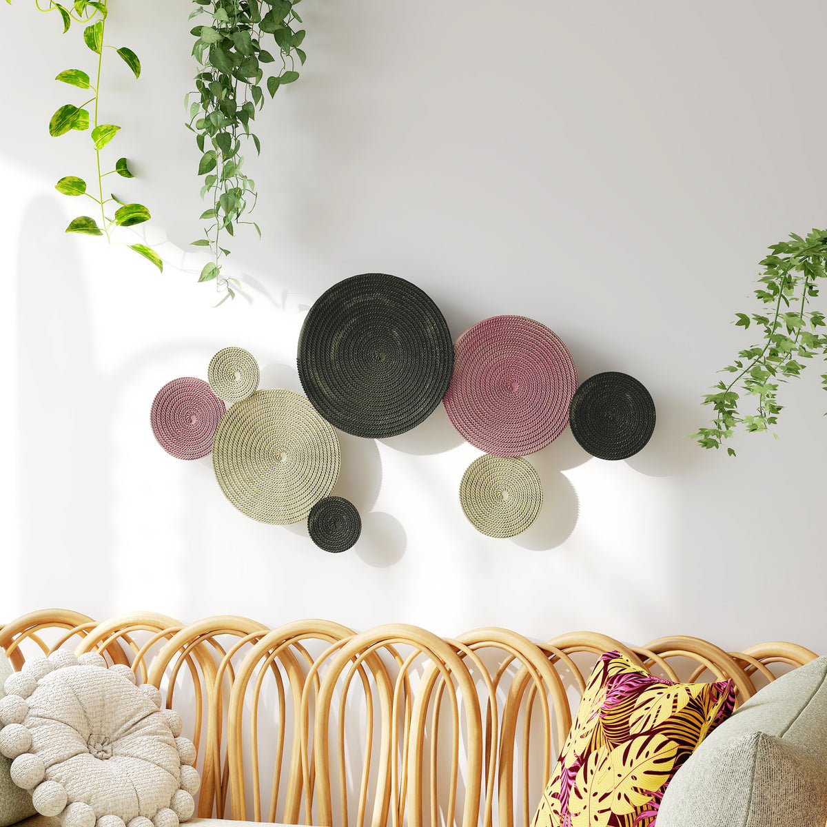 Disc-design wall decor set, 8 metal discs, versatile, multicolored (2)