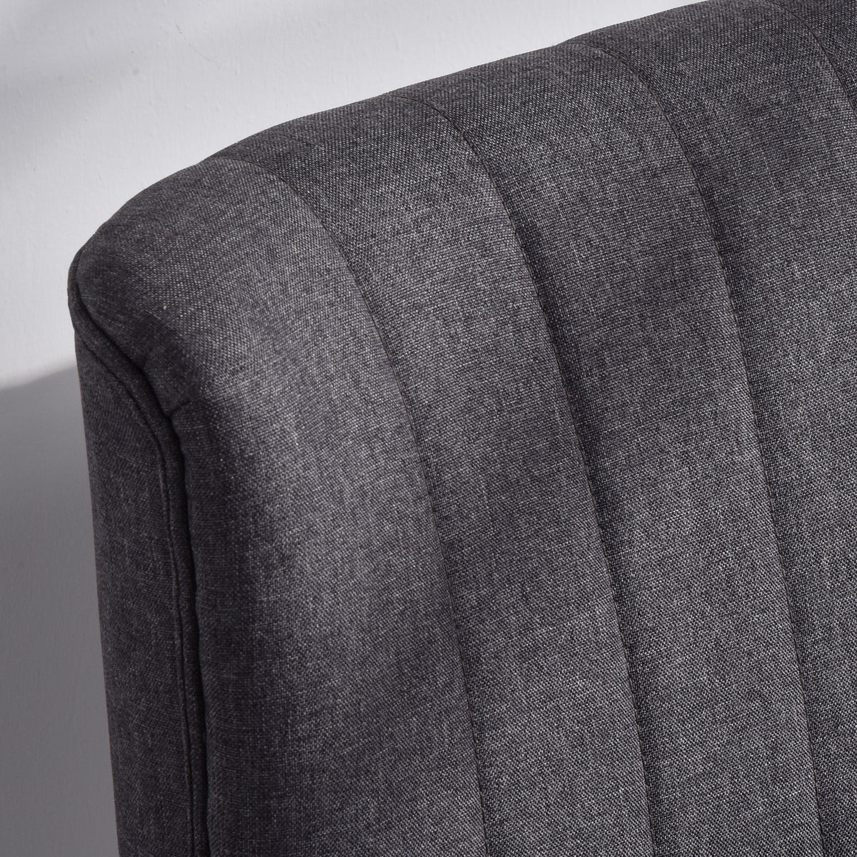 HOMCOM 2-Sitzer Sofa, weiche Polsterung, pflegeleichter Bezug, bis 220 kg, 117 x 56,5 x 77 cm – Produktabbildung 9