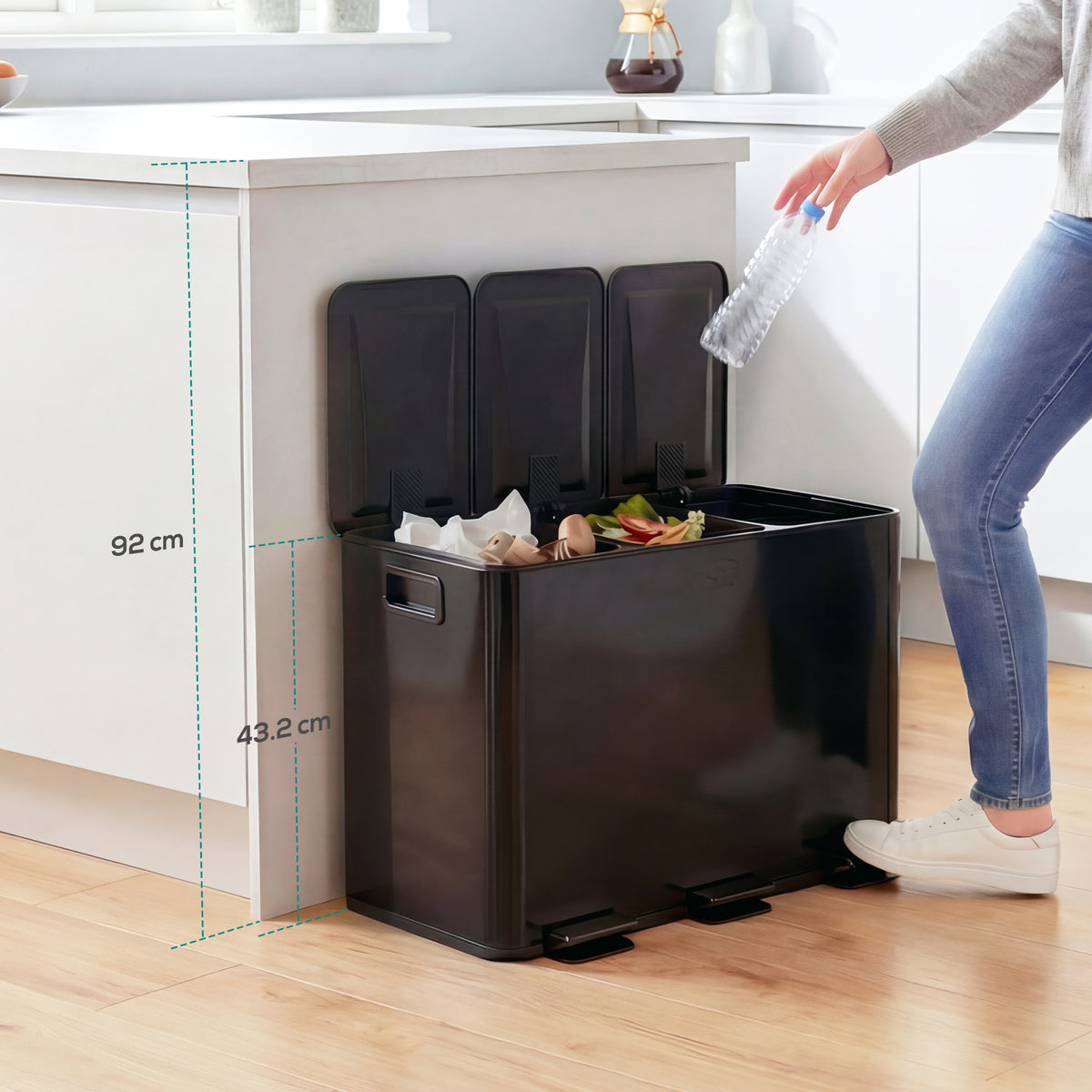 Trash can with 3 x 20 L compartments, deodorizing lid, fingerprint-proof, soft-close, removable, black (2)
