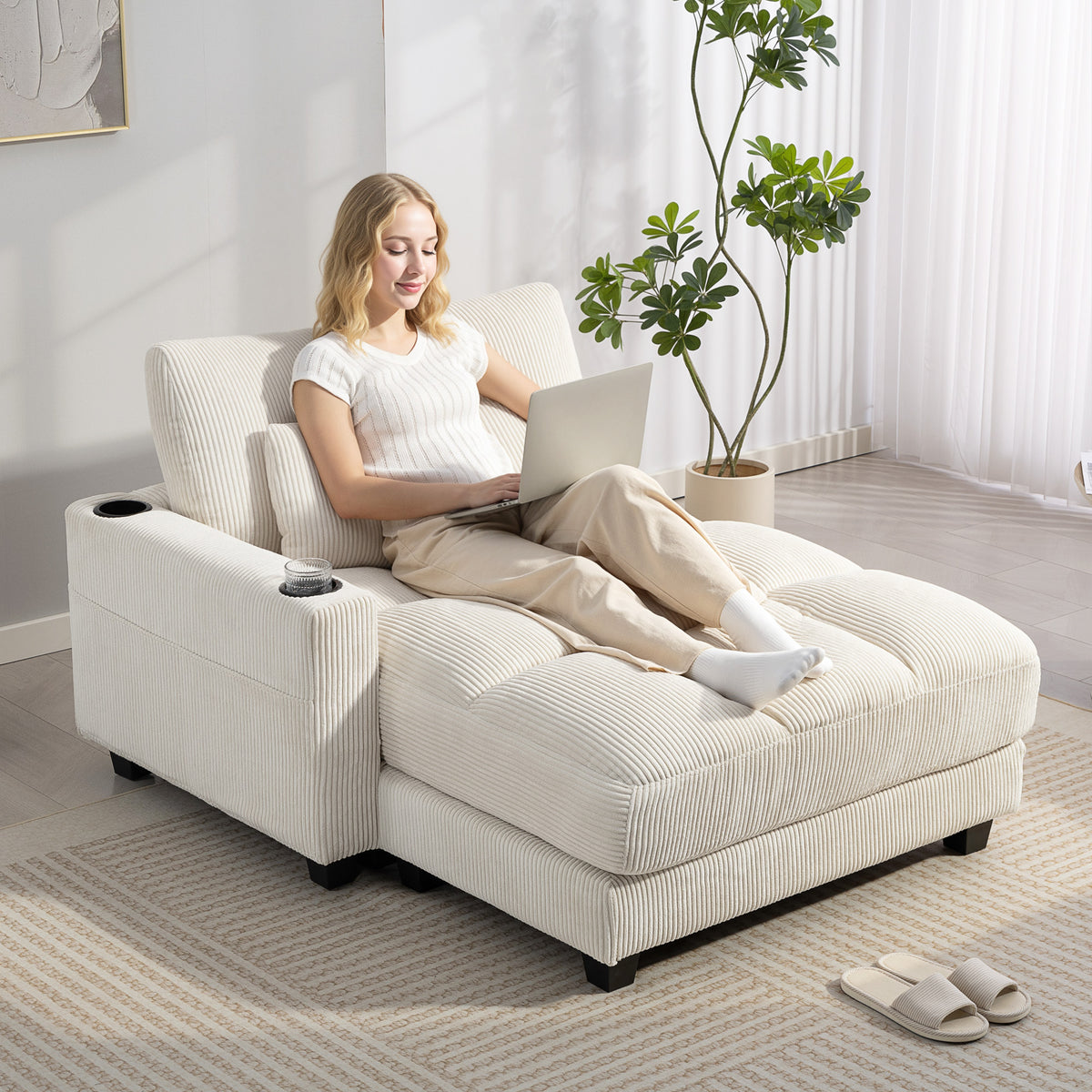 HOMCOM Sofa-Bett mit Kissen, Schaumstoff, zum Bett umwandelbar, Becherhalter, Cremeweiß – Produktabbildung 2