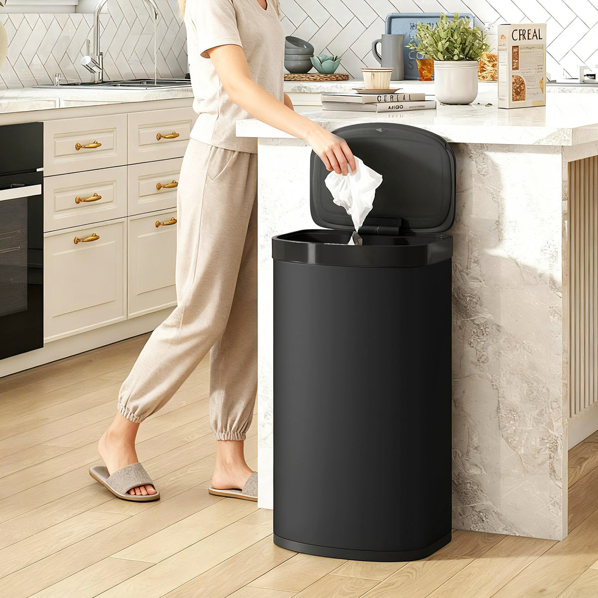 HOMCOM Sensor Mülleimer 55L Abfalleimer mit Soft-Close-Deckel aus Edelstahl, für Küche Fitnessstudio – Produktabbildung 2