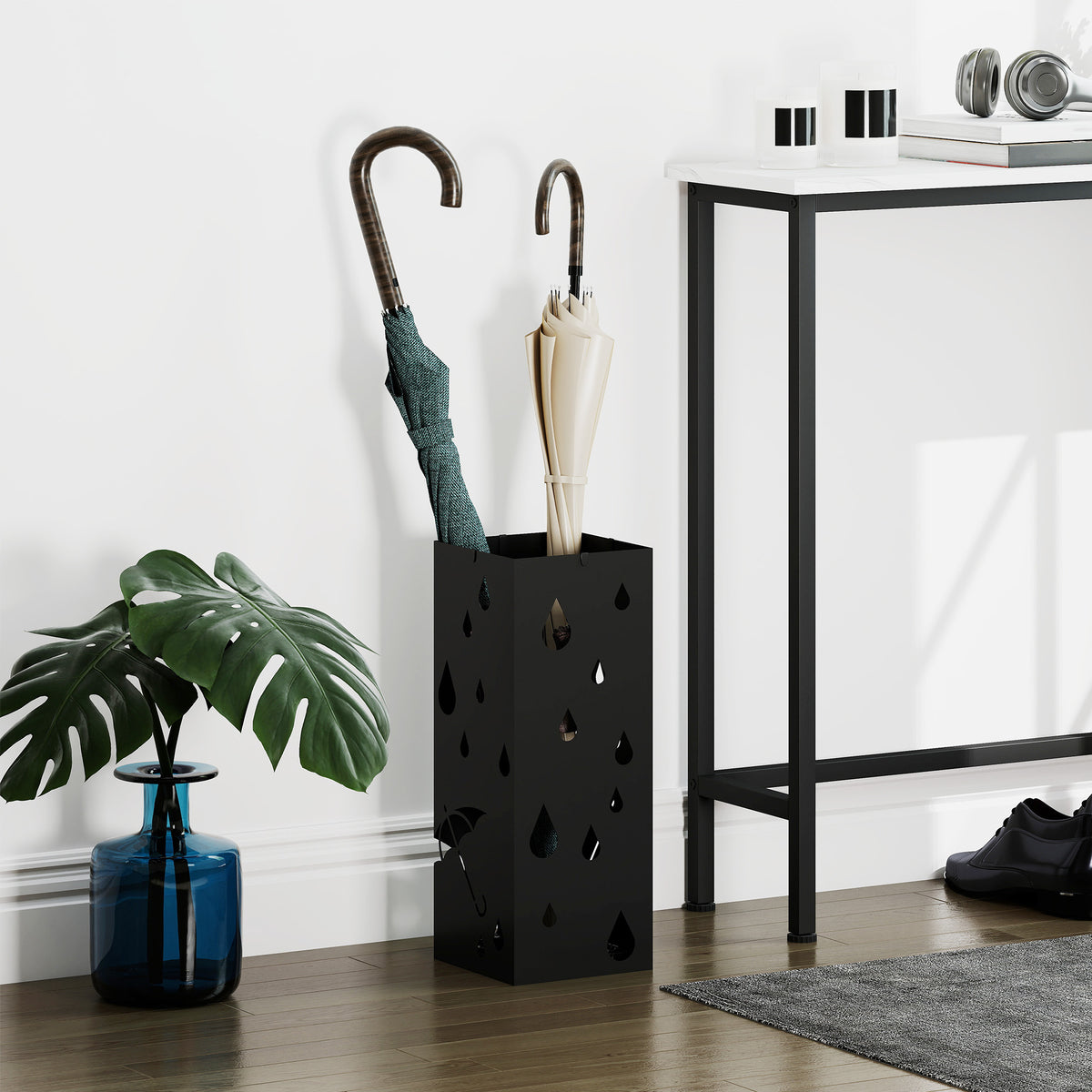 HOMCOM Schirmständer, 4 Haken, Tropfschale, Stahl, Schwarz – Produktabbildung 2